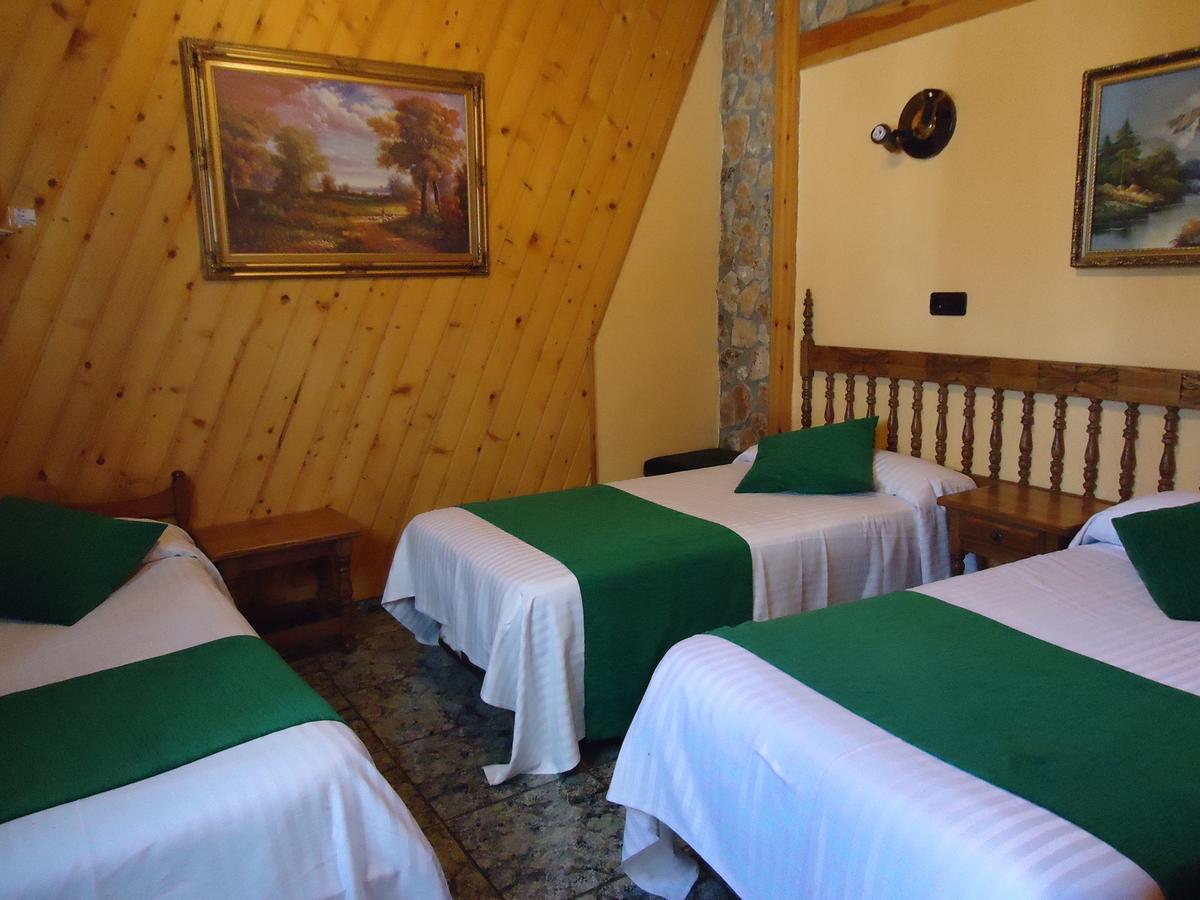Hotel Picon Del Conde Monasterio de Rodilla Esterno foto