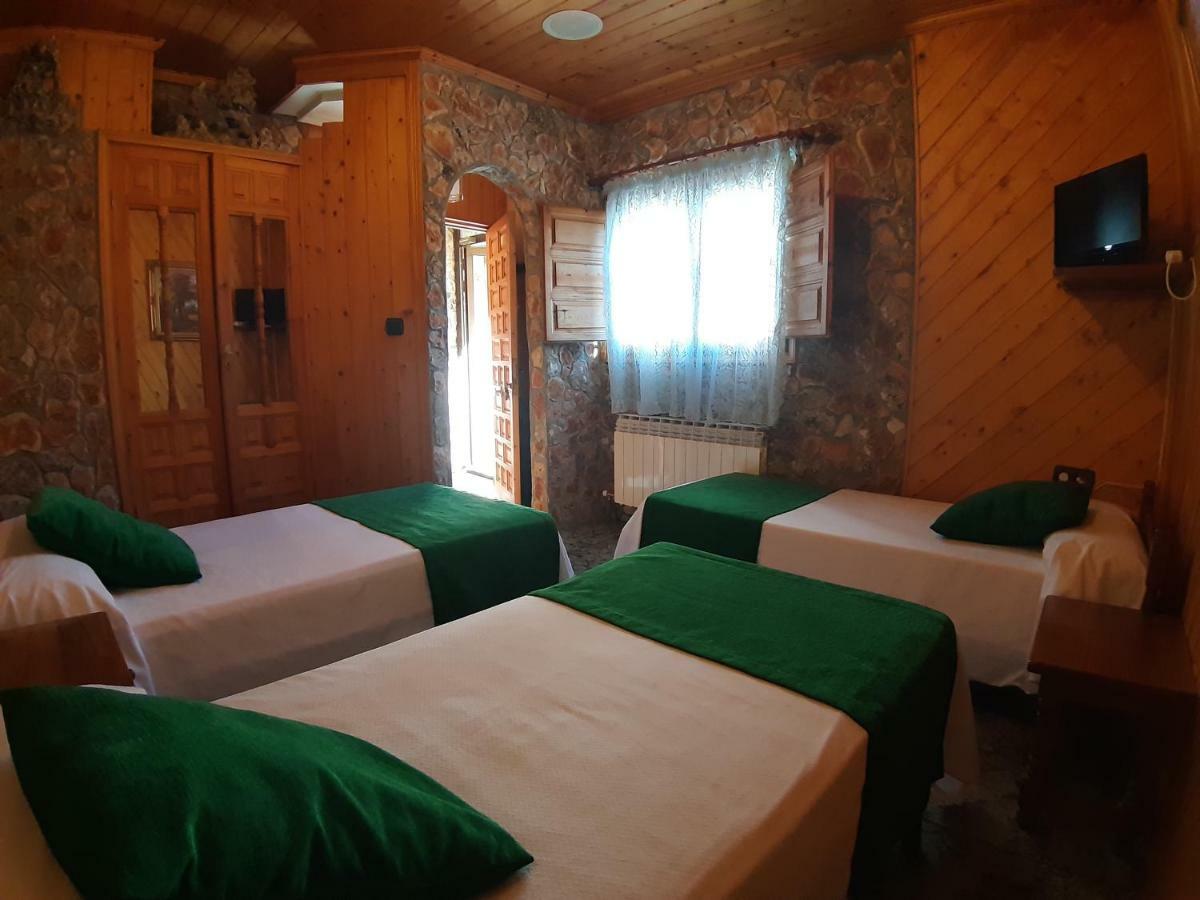 Hotel Picon Del Conde Monasterio de Rodilla Esterno foto